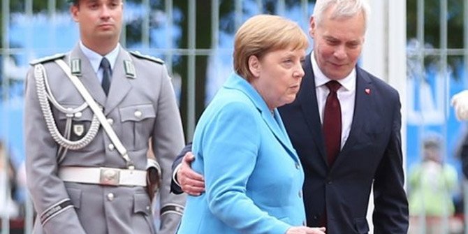 Alman basını Merkel'in titremesinin adını koydu "Hipoglisemi atağı"