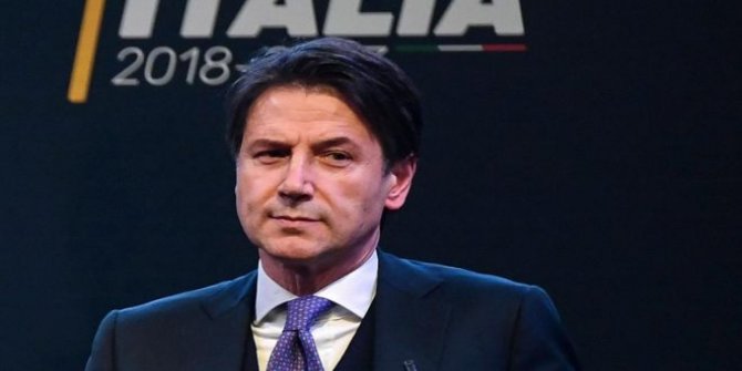 İtalya Başbakanı Conte istifa edecek