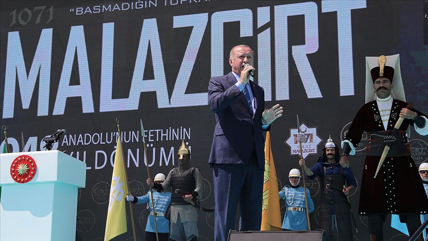 Erdoğan az önce açıkladı! 'Birliklerimiz çok yakında sınırı geçecek'