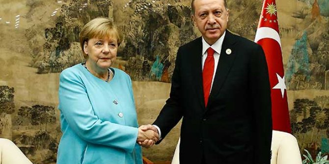 Cumhurbaşkanı Erdoğan, Merkel'le görüştü