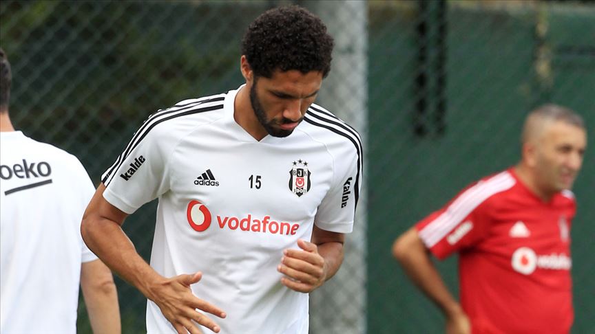 Elneny: 'Beşiktaş'ta iz bırakacak bir iş yapmak istiyorum'