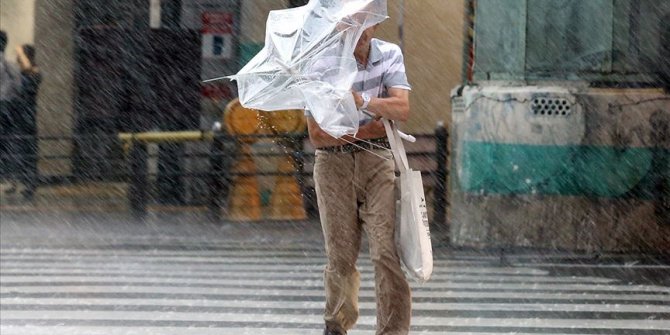 Japonya Hagibis tayfununa hazırlanıyor