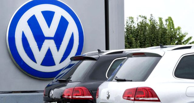 Türkiye'ye yatırımını askıya alan Volkswagen fabrikası için rakibimizden karşı atak