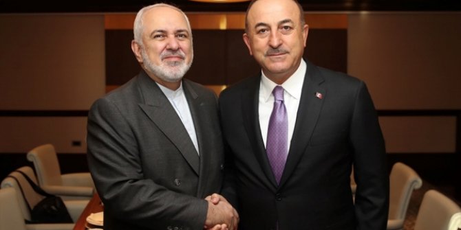 Bakan Çavuşoğlu  İran Dışişleri Bakanı Zarif ile görüştü