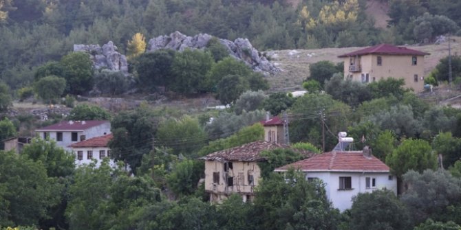 Bilecik'in Yörük Köyündeki Eski Evler Turizme Can Verecek