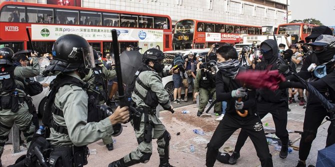 Hong Kong'da 4 günde 249 kişi gözaltı alındı