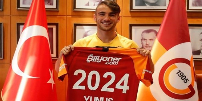 Galatasaray, Yunus Akgün ile 5 yıllık sözleşme imzaladı