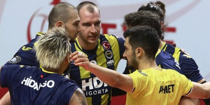 Fenerbahçe Arhavi'ye set vermedi (Voleybol)
