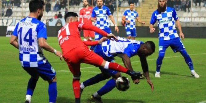 Adana Demirspor tek golle 3 puana uzandı