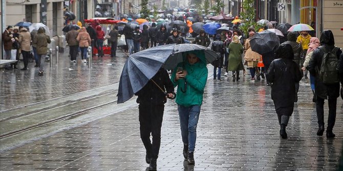 İstanbul'da hafta sonu yağmurlu hava bekleniyor