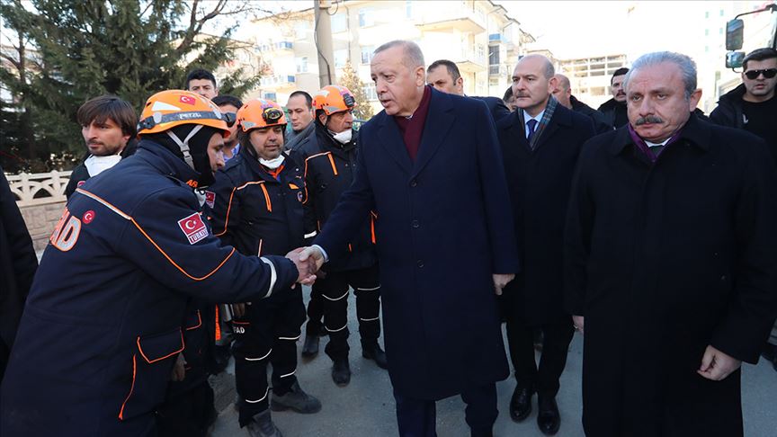 Erdoğan'dan deprem sonrası ilk açıklama: "Dedikodulara kulak asmayın"