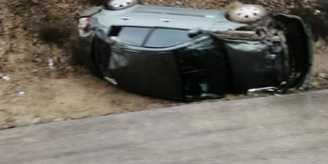 AK Partili belediye başkanı kaza yaptı