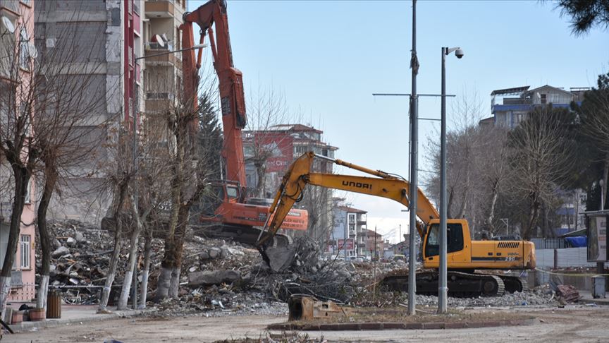 Malatya Valiliği: 5 bin 701 konut ağır hasarlı
