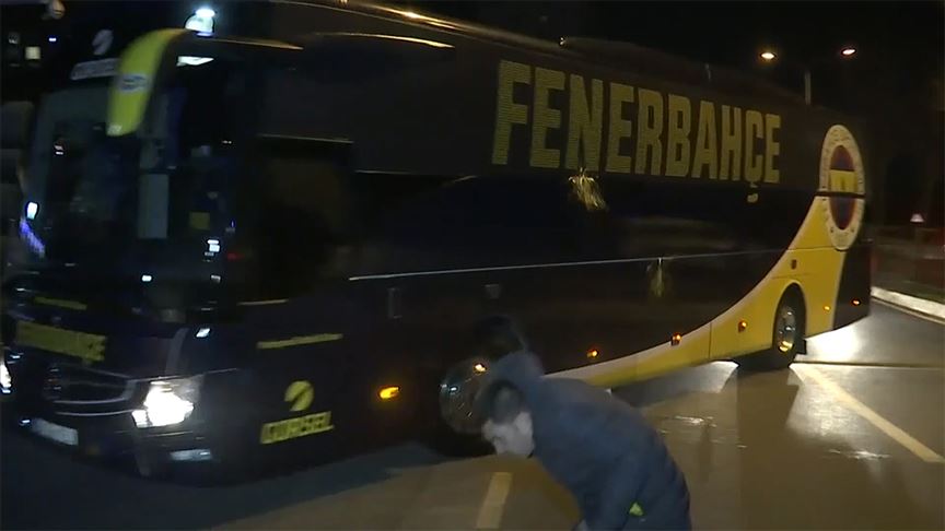 Fenerbahçeli taraftarlardan mağlubiyet tepkisi