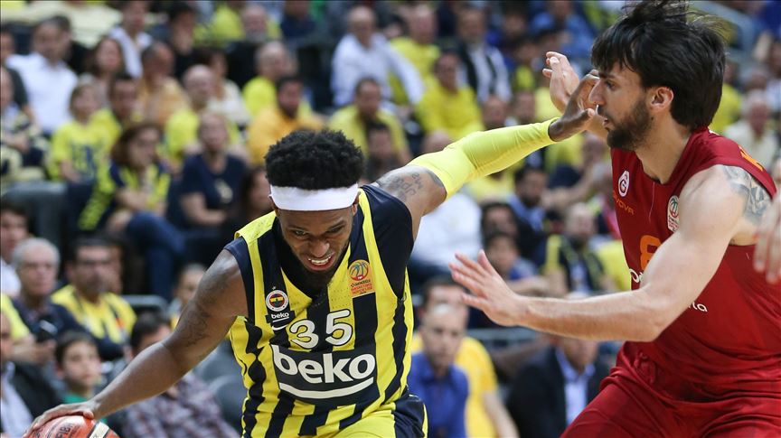 Fenerbahçe'den Galatasaray'a Ataşehir'de geçit yok