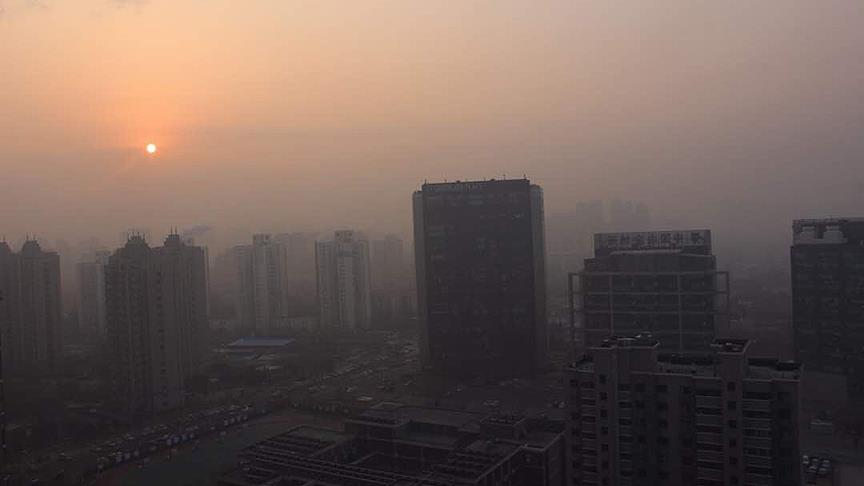 Çin'de hava kirliliğine turuncu alarm
