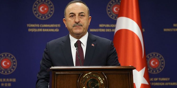Bakan Çavuşoğlu: Yurt dışında koronavirüs sebebiyle 98 vatandaşımızı kaybettik
