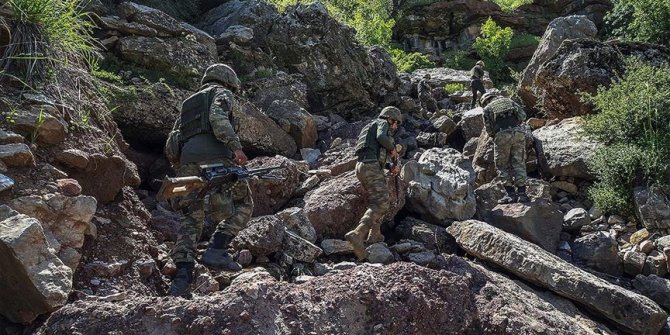Terör örgütü YPG/PKK'ya 'bahar' darbesi