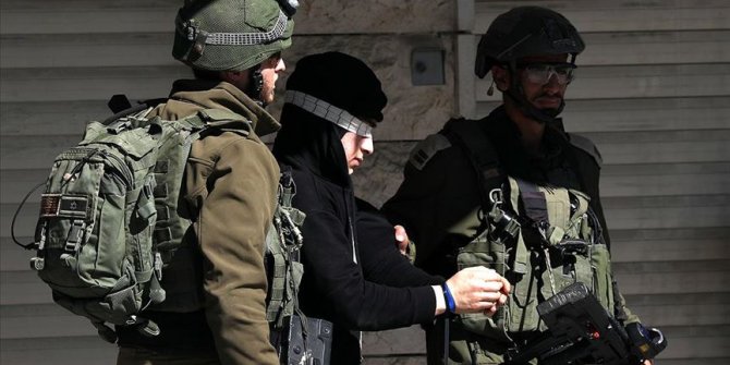 İsrail polisi, 11 Filistinli göstericiyi gözaltına aldı