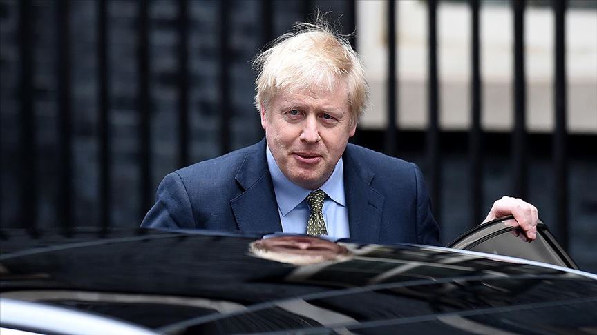 İngiliz basınından Başbakan Johnson'a danışman tepkisi