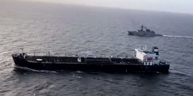 İran'ın gönderdiği petrol yüklü tankerlerden biri daha Venezuela'da