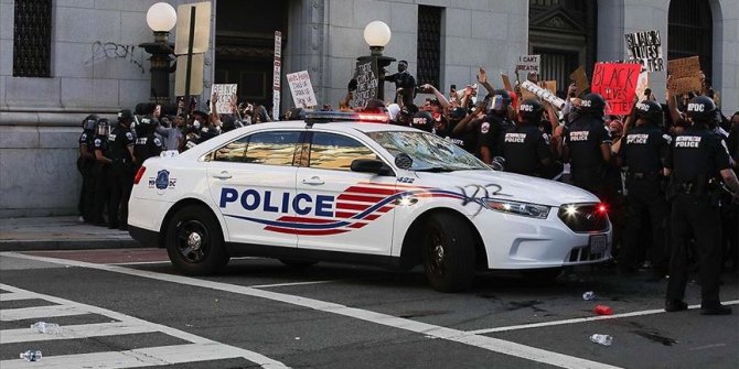 ABD'deki gösteriler nedeniyle başkent Washington'da sokağa çıkma yasağı ilan edildi