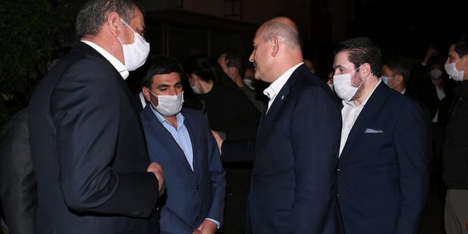 İçişleri Bakanı Soylu Barış Çakan'ın ailesini ziyaret etti