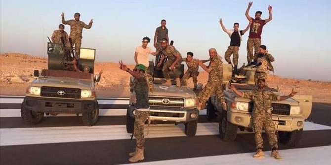 Libya ordusu ülkenin petrol kaynaklarını geri almaya hazırlanıyor