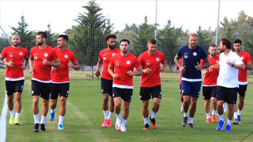 Ligde 9 haftadır yenilmeyen Antalyaspor, rotasını kupaya çevirdi
