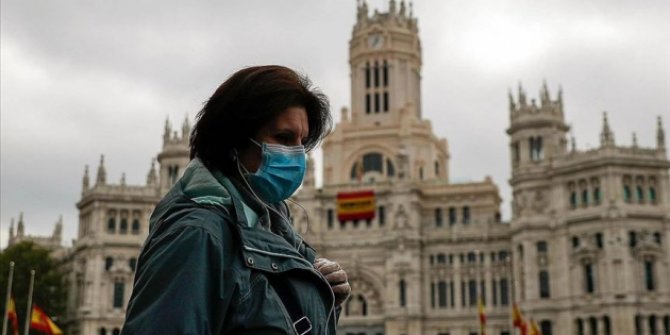 İspanya'da COVID-19'dan son bir haftada 29 kişi öldü