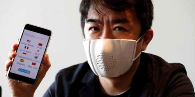 Japon teknoloji şirketinden konuşma çevirisi yapan akıllı maske