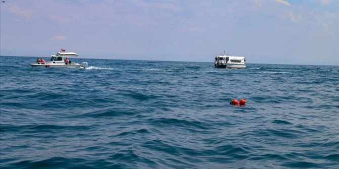 Van Gölü'nde kaybolan tekneyle ilgili gözaltına alınan 3 kişi tutuklandı
