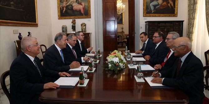 Bakan Akar ve Genelkurmay Başkanı Güler Malta'da