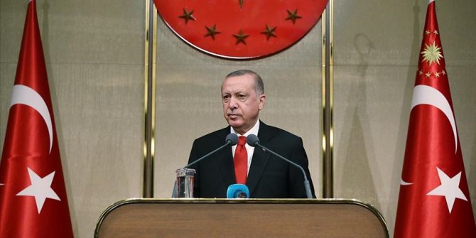 Cumhurbaşkanı Erdoğan: Milletimiz 15 Temmuz'da tarihe altın harflerle geçecek bir zafer kazandı