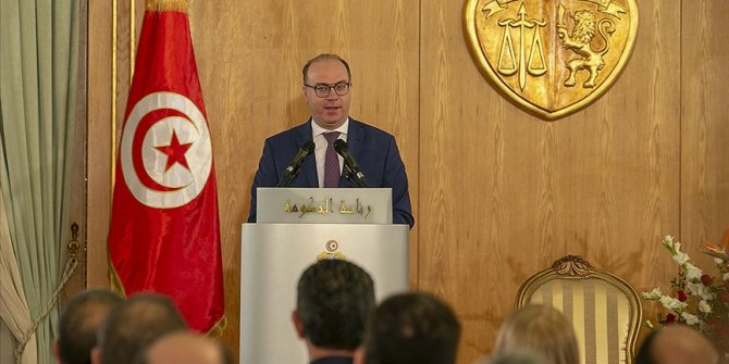 Tunus Başbakanı Fahfah istifa etti