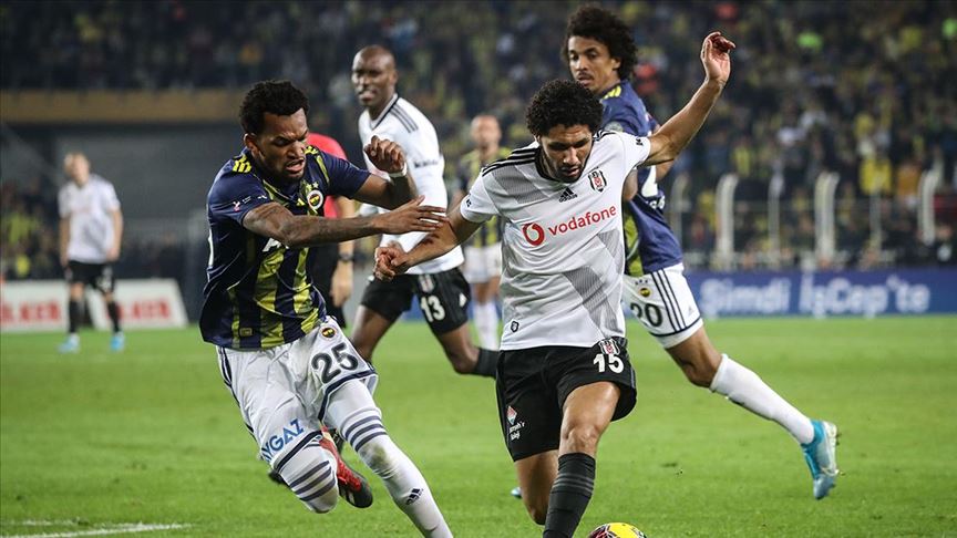 Beşiktaş evinde iyi, Fenerbahçe deplasmanda kayıp