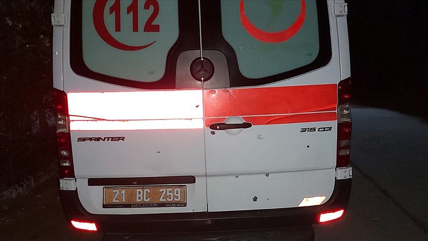 Diyarbakır'da ambulansa silahla ateş eden zanlı tutuklandı