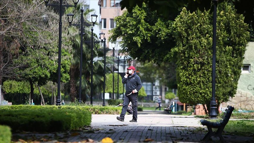 Adana'da maske takmak zorunlu oldu