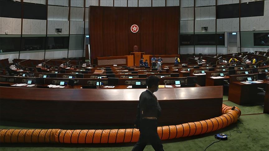 Hong Kong'da Yasama Konseyi seçimleri, Kovid-19 nedeniyle 1 yıl ertelenecek