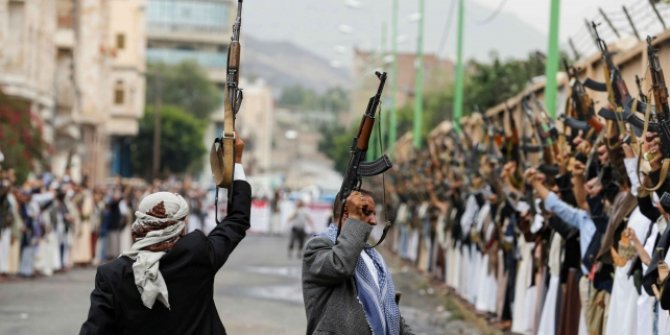 Husiler, Necran'da Suudi Arabistan askerlerinin öldürüldüğünü iddia etti