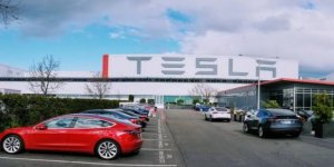 Tesla, 120 binden fazla aracı geri çağırıyor