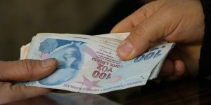 Cumhurbaşkanı Yardımcısı Cevdet Yılmaz'dan asgari ücret ve emekli zammı açıklaması
