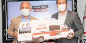 Memur-Sen'den Filistin'e acil yardım ambulansı