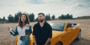 Ebru Yaşar, yeni şarkısı Kehribar ile müzik piyasasını altüst etti! Milyonlarca dinlenmeye ulaştı