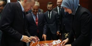 Cumhurbaşkanı Erdoğan, AK Parti kongresi için delege kartını teslim aldı