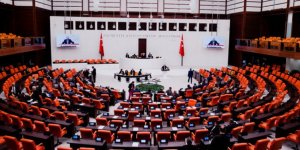 TBMM Başkanı Şentop, deprem nedeniyle Genel Kurul çalışmalarının bir hafta erteleneceğini açıkladı