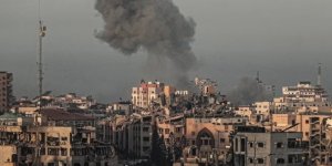 İsrail göç yolundaki Gazzeliler’i hedef aldı! Ölü ve yaralılar var