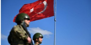 Hudut Kartalları 2'si terörist 3 kişiyi yakaladı