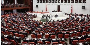 TBMM Başkanvekili Bekir Bozdağ: Her türlü karanlık gücü ve yularını elinde tutan ülkeleri lanetliyorum