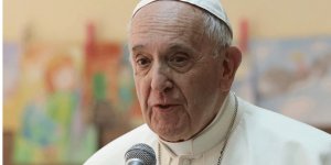 Papa Franciscus, İsrail'e Gazze'deki saldırılarına son verme çağrısı yaptı